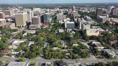 Aerial-of-Downtown-Austin,-Texas