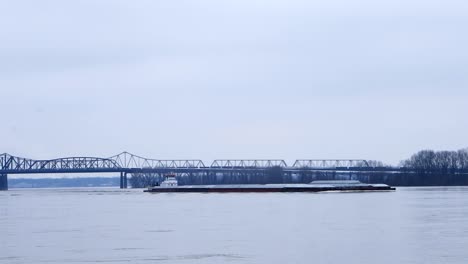 View-of-Mississippi-River-barge-at-Memphis