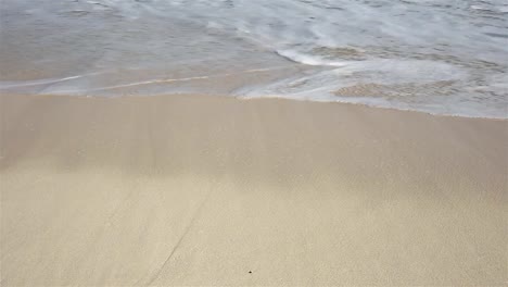 Woman-running-on-the-beach