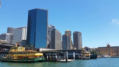 HAFEN-VON-SYDNEY,-AUSTRALIEN---22.-JANUAR-2015-GESCHLOSSEN