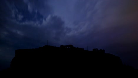 Griechenland-und-Blick-auf-die-Akropolis-und-die-Nacht-storm