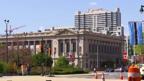 Usa-summer-day-free-library-of-philadelphia-street-traffic-view-4k