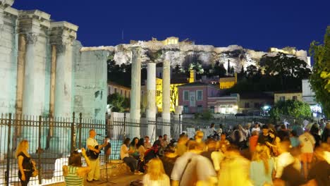 Monastiraki-Plaza-en-Atenas