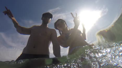 Couple-having-fun-on-the-beach