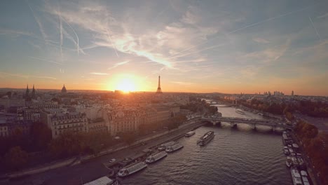 Aerial-Eiffelturm-Paris-Sonnenuntergang