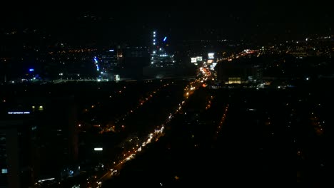 Time-lapse-of-cityscape-and-traffic-in-Manila