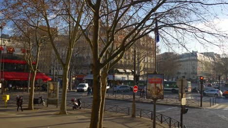 france-winter-sunny-day-paris-city-tourist-bus-street-ride-pov-panorama-4k