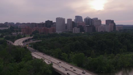 Crossing-over-Theodore-Roosevelt-Bridge-leading-to-Rosslyn.