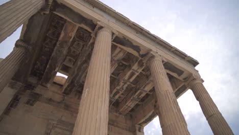 Ancient-Erechtheion-in-the-Athenian-Acropolis.