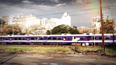 Train-Arriving-To-Old-Station-In-Buenos-Aires,-Argentina.