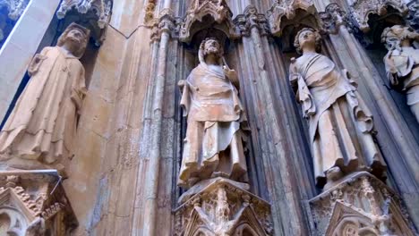 Kathedrale-Santa-Maria-in-Valencia,-Spanien