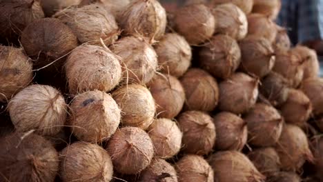 Coconuts-for-sale-at-traditional-market-in-Indonesia