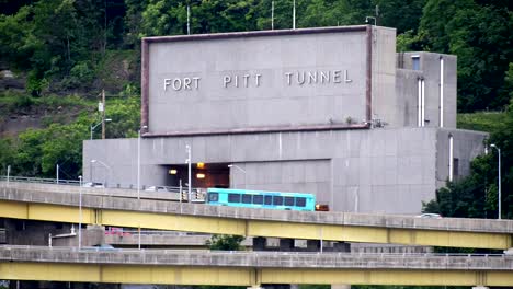 Fort-Pitt-Tunnel