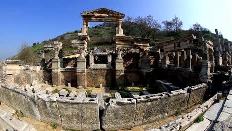 Ruinen-des-antiken-Ephesos