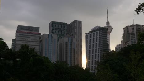 Malasia-al-atardecer-kuala-lumpur-central-klcc-park-centro-panorama