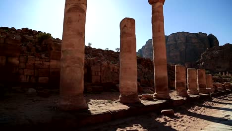 Kolonnade-Straße,-alte-Stadt-von-Petra,-Jordanien