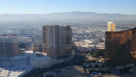 Vista-aérea-de-las-Vegas,-Nevada-durante-el-día-de-Las-Vegas-Strip