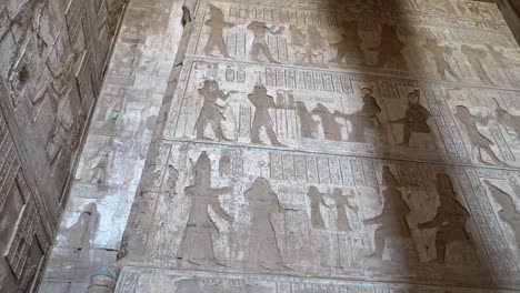 Interior-of-Dendera-temple-or-Temple-of-Hathor.-Egypt