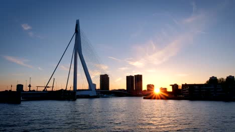 Vista-del-paisaje-urbano-de-Rotterdam,-Países-Bajos