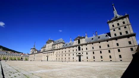 Royal-Monastery-of-San-Lorenzo-de-El-Escorial-near-Madrid,-Spain