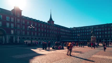 sun-light-plaza-mayor-crowded-tourist-panorama-4k-time-lapse-spain