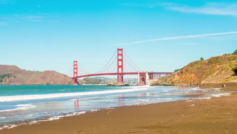 Zeitraffer-für-die-Golden-Tor-Brücke-bei-Baker-Strand,-San-Francisco