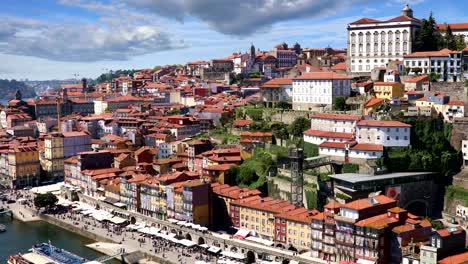 Porto-Stadt-am-sonnigen-Sommertag