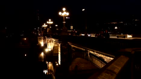 Bridge-on-Lombardsbrucke-in-Hamburg