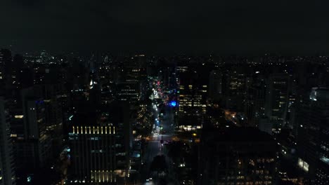 Faria-Lima-Avenue-in-Sao-Paulo-at-night,-Brazil