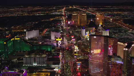 Fliegen-direkt-über-den-Las-Vegas-Strip.