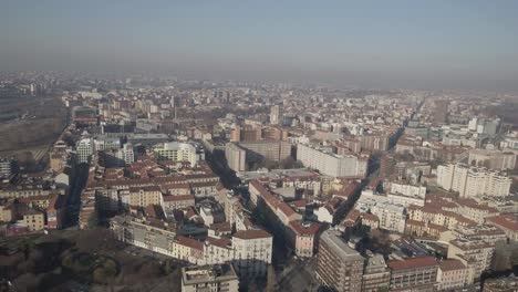 Luftaufnahmen-Drohne-Blick-Skyline-von-Milan