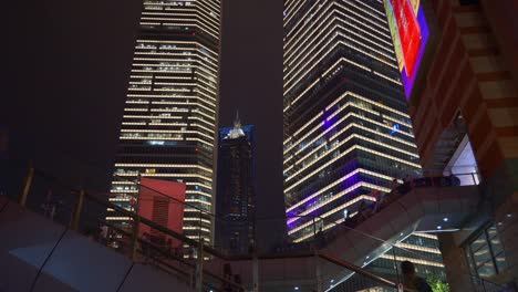 Nacht-erleuchtet-shanghai-downtown-quadratisch-Panorama-4k-China