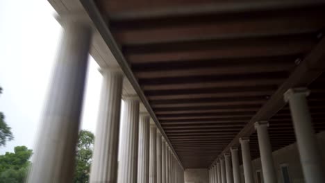 Stoa-of-Attalos-columns-in-Athens,-Greece.