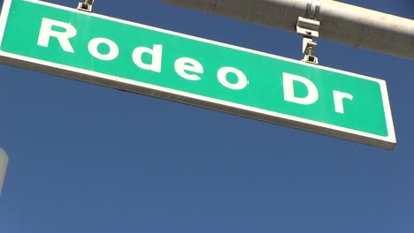 Rodeo-Drive-Straßenschild