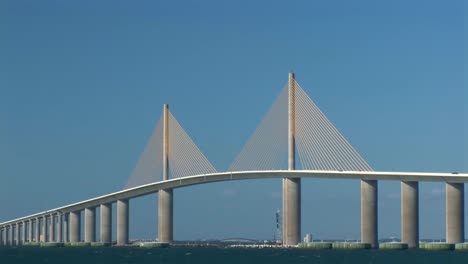 Puente-Sunshine-Skyway