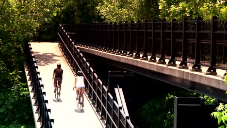 Bicyclists-de-Pittsburgh