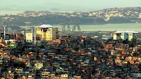 Fliegt-über-Rio-de-Janeiro,-Brasilien