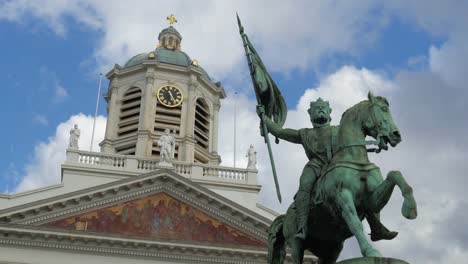 Royal-Palace-of-Brussels,-Belgium