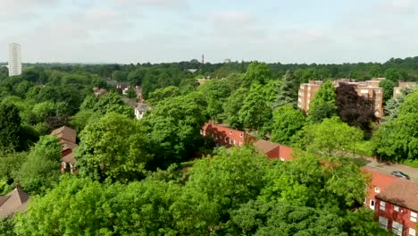 Hineinzoomen-Birmingham-University-Uhrturm.