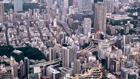 Tokio,-Japón-paisaje-de-la-ciudad-y-de-las-principales-carreteras.