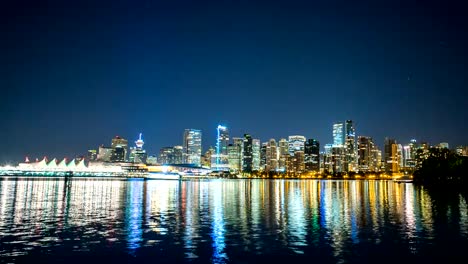 Vancouver-Zeit-verfallen-nachts-Skyline-und-Ozean-4k-1080p