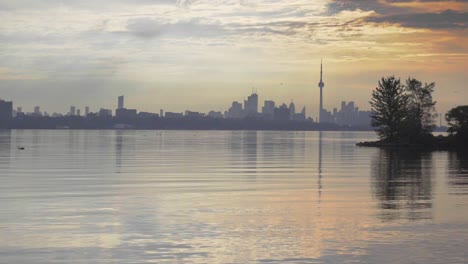 sunset-over-the-city-of-toronto-canada-summer-4k