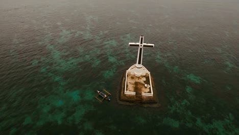 Catholic-cross-in-the-sea