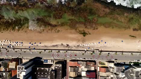 Draufsicht-der-Strand-von-Barra-in-Salvador,-Bahia,-Brasilien