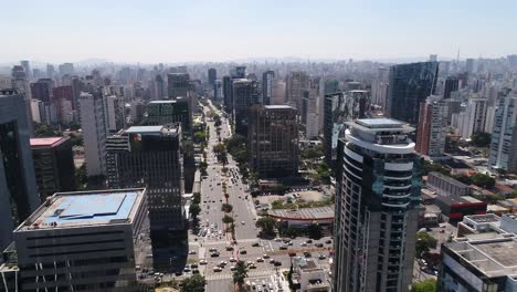 Avenida-Faria-Lima-en-Sao-Paulo,-Brasil