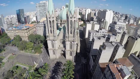 Aerial-View-of-Se-Cathedral,-Sao-Paulo,-Brazil