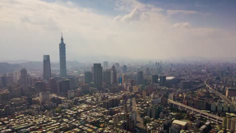 sonnigen-Tag-Taipei-Stadtbild-Innenstadt-Antenne-Panorama-4k-Zeitraffer-Taiwan