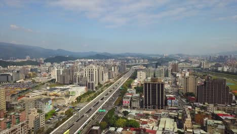 Taiwan-taipei-paisaje-urbano-día-tiempo-tráfico-carretera-cruce-aéreo-panorama-4k