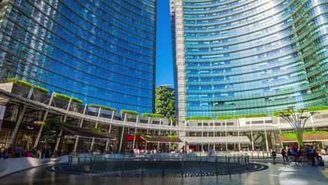 Italy-sunny-day-milan-modern-city-fountain-square-panorama-4k-timelapse