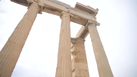 Alten-Erechtheion-in-der-Athener-Akropolis.